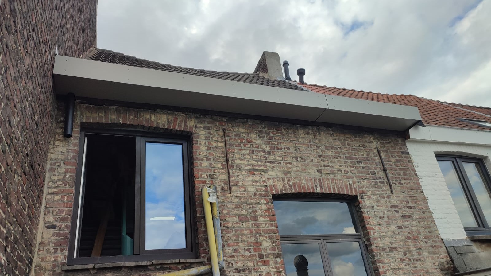 Afwerking met trespa platen