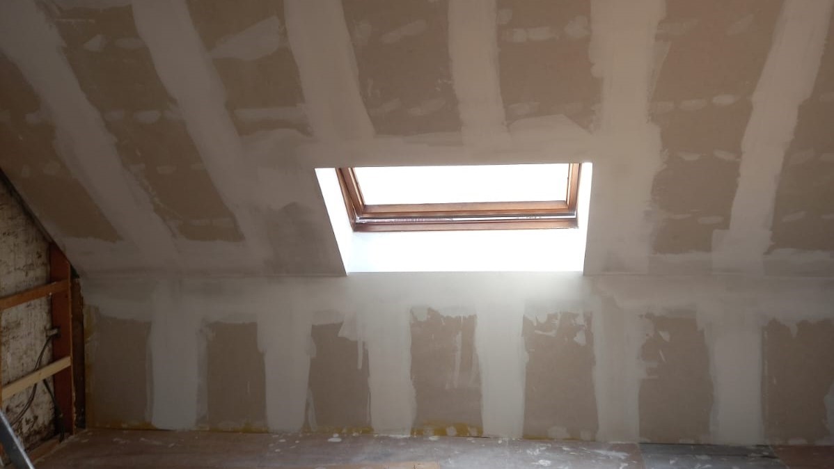 Alle gipsplaten zijn gelegd